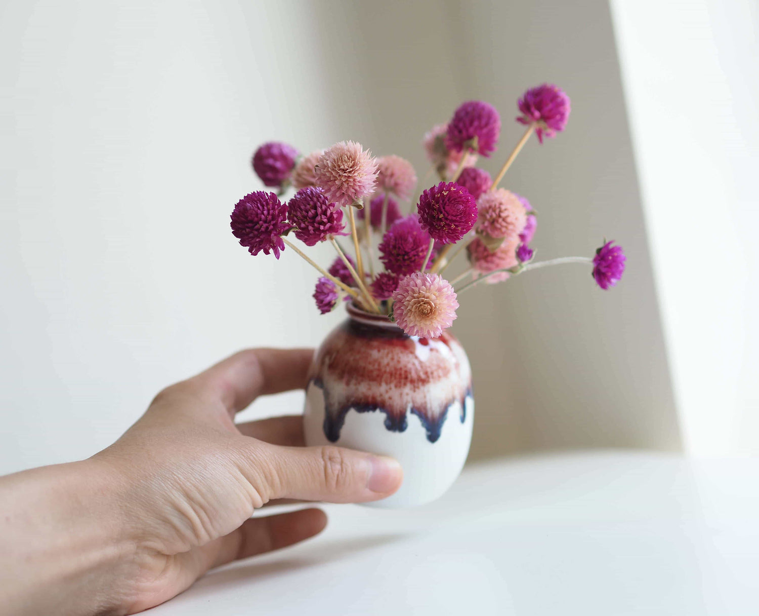 POM POM - dried flowers in a petite ceramic vase