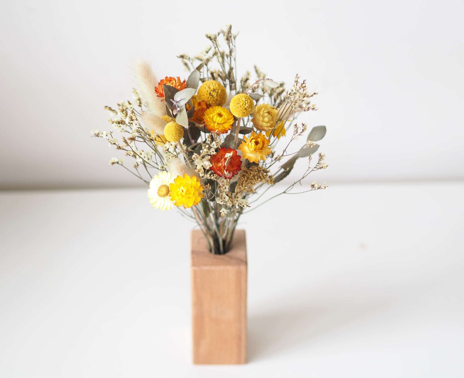 SOPHIE - dried strawflowers and billy buttons in a wooden vase